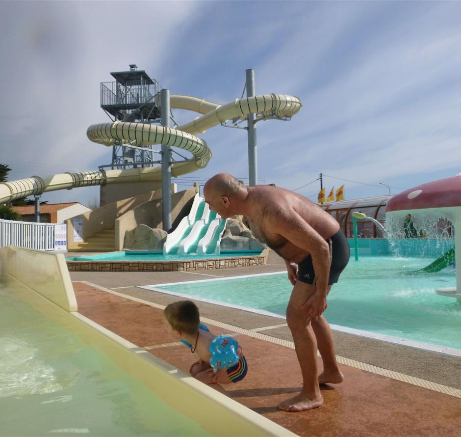 Nouveau toboggan à 10 mètres de haut au camping La Pomme de de Pin - Camping Saint Hilaire de Riez