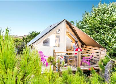 Location de tentes meublées avec 2 et 3 chambres à Saint Hilaire de Riez - Camping Saint Hilaire de Riez