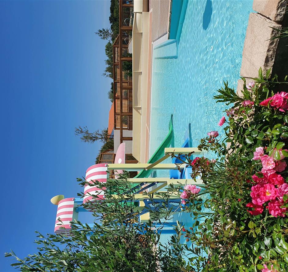 Espace aquatique au camping 4 étoiles La Pomme de Pin à Saint Hilaire de Riez en Vendée - Camping Saint Hilaire de Riez