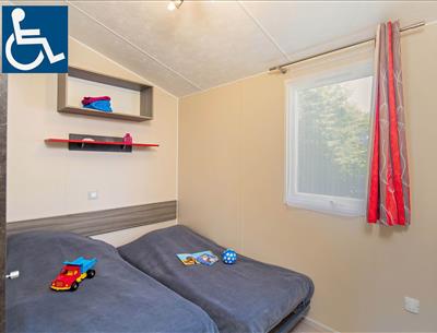 Mobil-home 4/5 personnes accessible aux personnes à mobilité réduite en Vendée à Saint Hilaire de Riez