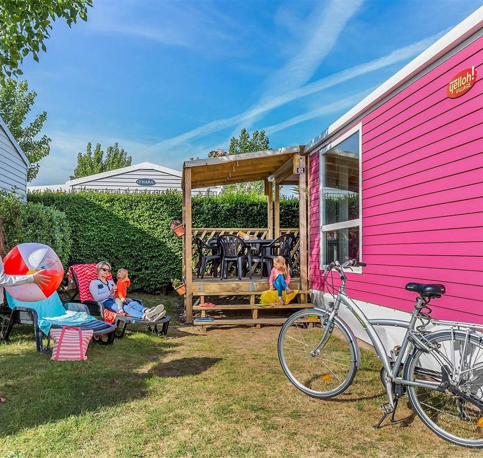 Mobil-home 5 personnes avec 2 chambres à La Pomme de Pin- vendée - accès plage - Camping Saint Hilaire de Riez