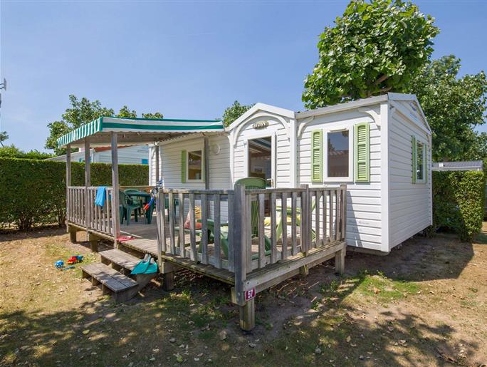 Mobil-home 4/5 pers 2 ch au camping 4 étoiles La Pomme de Pin à Saint Hilaire de Riez en Vendée