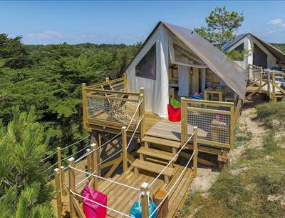 Location tente Lodge au Camping la pomme de pin à St Hilaire de riez en Vendée