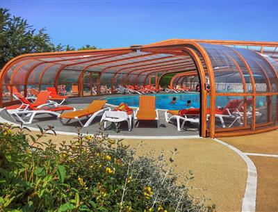 piscine couverte et chauffée à Saint Hilaire de Riez 