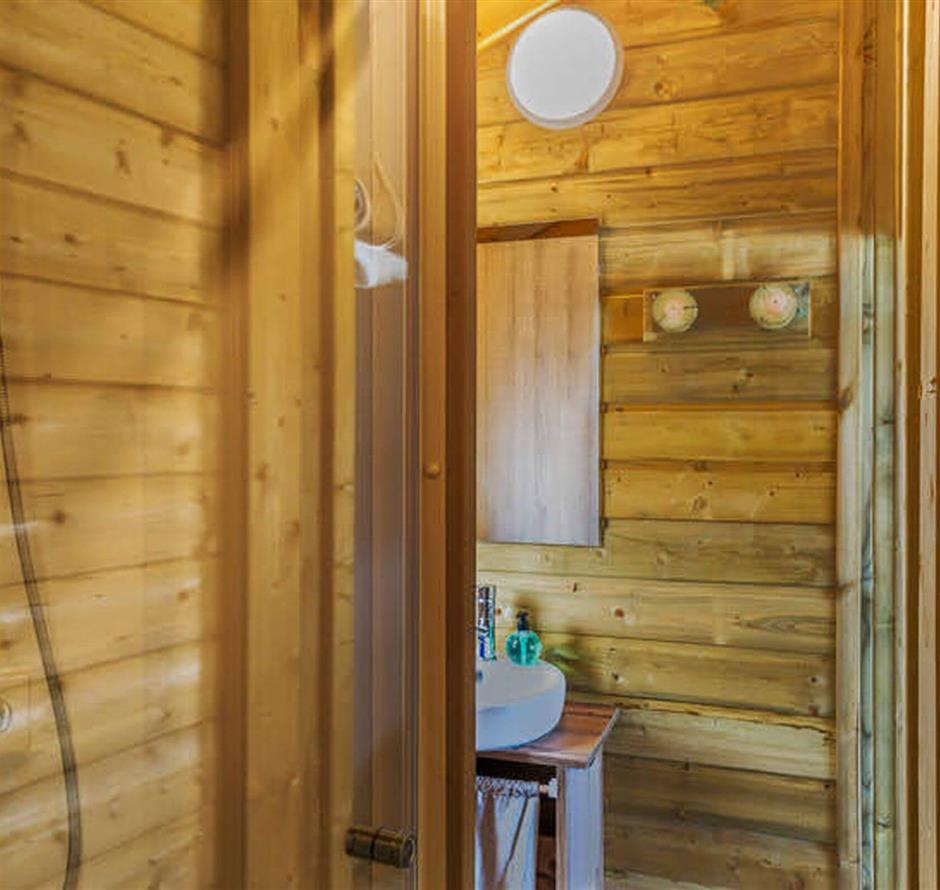 Tente meublée Carrelet 2 chambres avec sanitaire- camping bord de mer- vendée - Camping Saint Hilaire de Riez