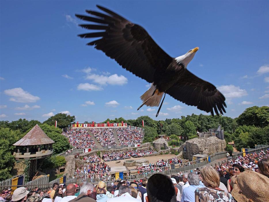 Le Puy du fou avec le camping la pomme de pin à St Hilaire de riez en Vendée - Camping Saint Hilaire de Riez
