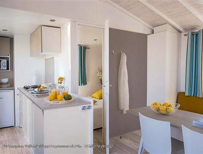 Mobil-home 5 personnes avec 2 chambres à La Pomme de Pin- vendée - accès plage