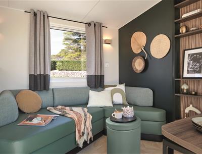 Camping luxe avec piscine couverte et animations 